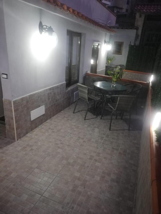 Maremonti Apartments Castellammare di Stabia Exteriér fotografie